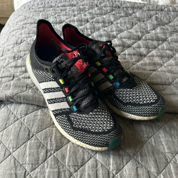 Adidas Cosmic Boost. Mens, size 9. - Picture 4 of 4